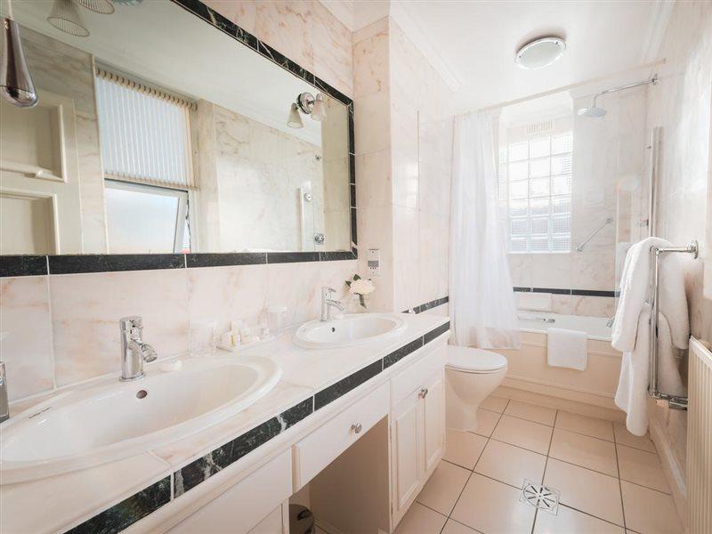 44 Curzon Street By Mansley Con Servicio 4* Londres