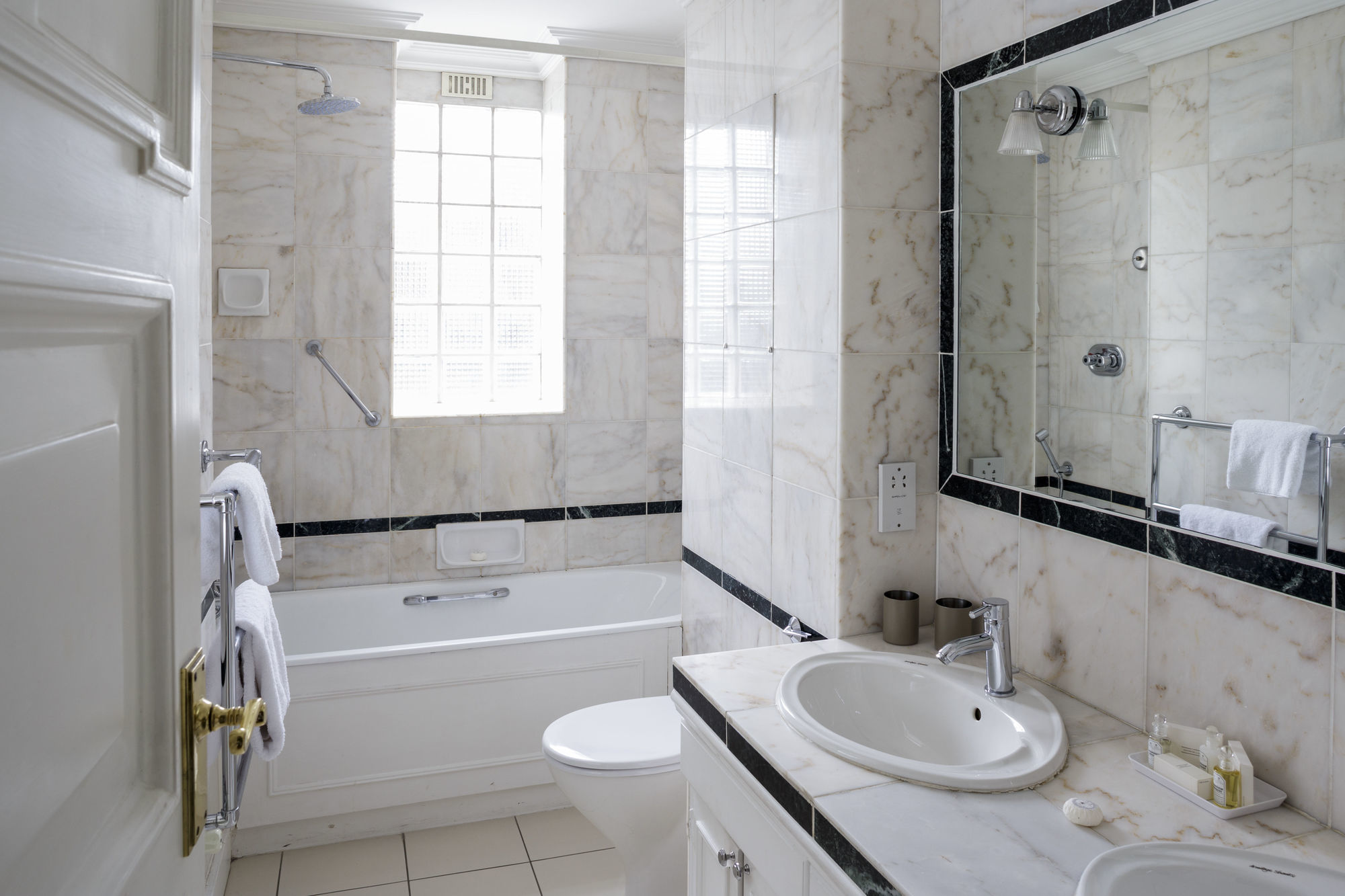 Apartahotel 44 Curzon Street By Mansley Con Servicio 4*