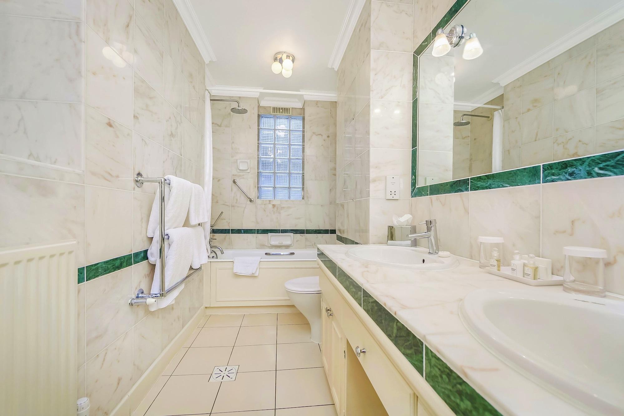 44 Curzon Street By Mansley 4* Londres
